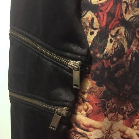 Black Kaviar Shirt - Unusual Design, European Brand Music And Urban Fashion Sz M - Picture 2 of 4